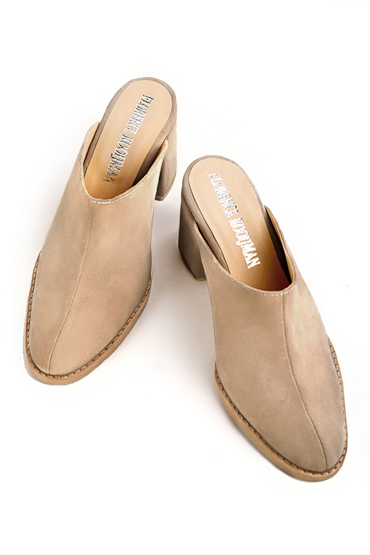 Tan beige women's clog mules. Round toe. Medium block heels. Top view - Florence KOOIJMAN